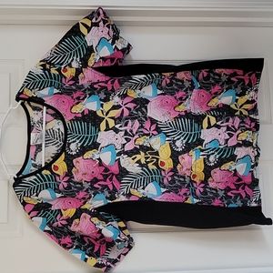 Disney Alice in wonderland scrubtop size xl black and pink